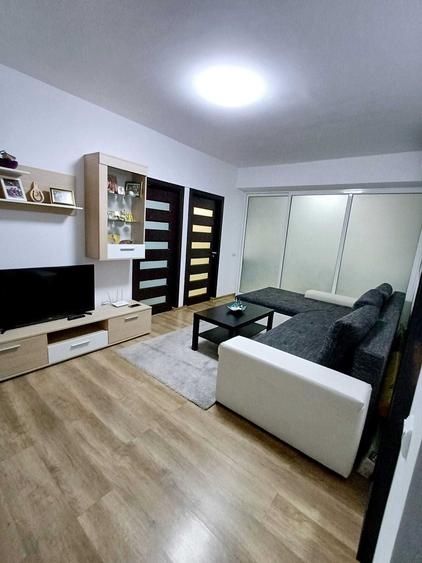 Proprietar vand Apartament 3 camere, 2 bai, 2 minute metrou D. Leonida - 3