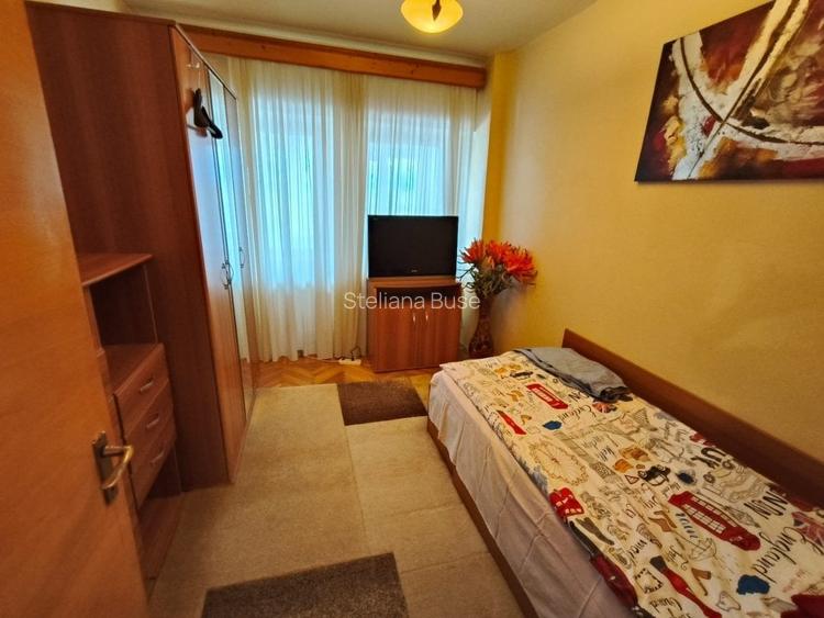 Apartament 3 camere situat in centrul orasului Targu Jiu, pe pietonala