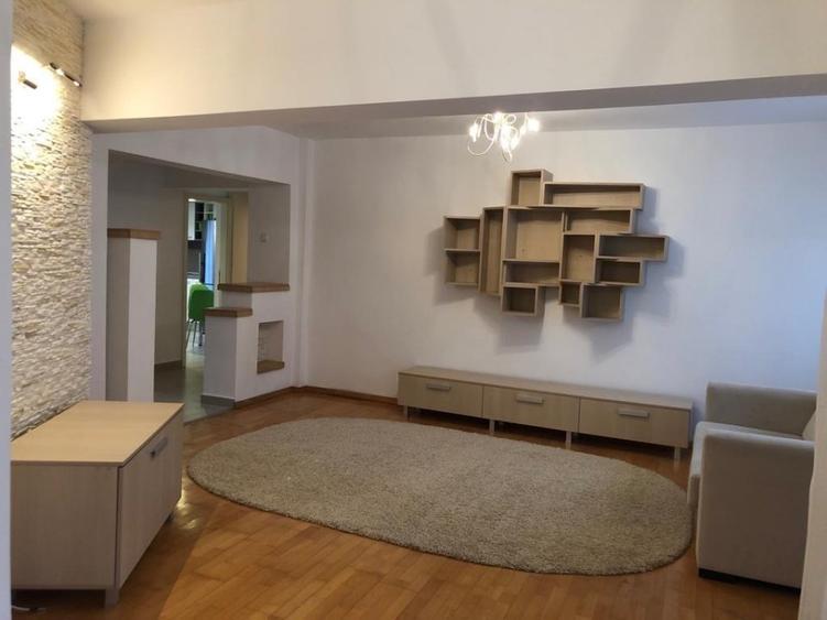 Apartament 3 camere  situat in Racadau, 2 bai, balcon, mobilat si utilat! - 2