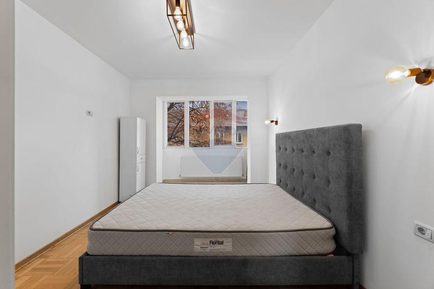 Apartament de închiriat cu 3 camere Ultracentral, parcare privată - 4