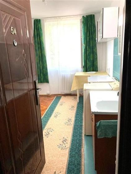 Garsoniera 10 mp, zona centrala - 4