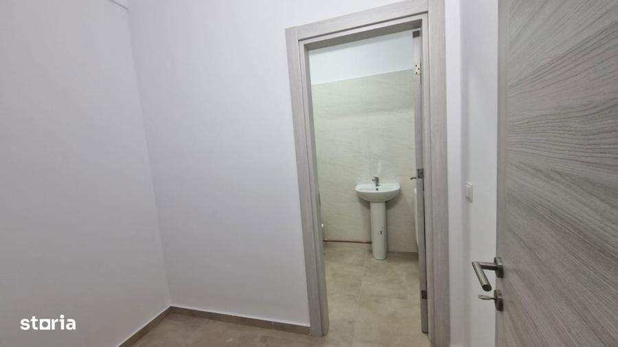 Spatiu comercial, 91mp, Rovine, zona Garii - 4