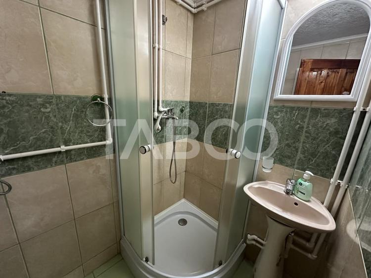 Cabana spatioasa la 5 km de Partia Sureanu complet utilata - 16