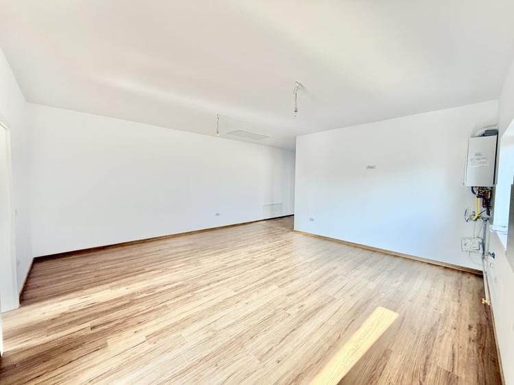 Duplex cu 3 camere - Cartier Asfaltat - Mosnita - 5