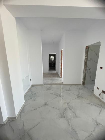 Apartamente cu 3 camere într-un bloc nou Giroc. - 6