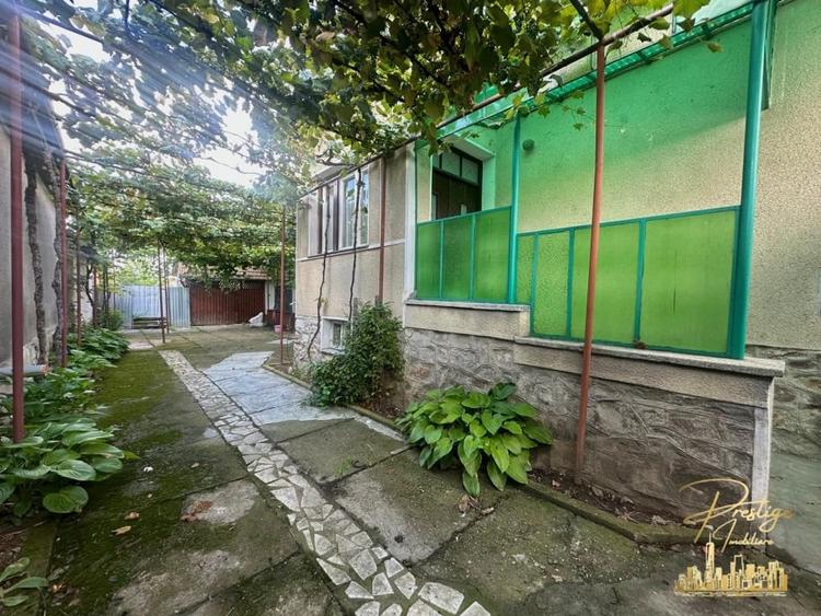 Casa cu anexe si teren de 959 mp de vanzare in Tinca - Bihor - 42