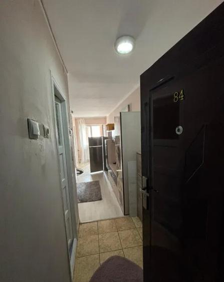 Garsoniera confort 1 Zona Burdujeni - 8