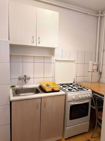 De Inchiriat garsoniera Zona UMF 280 - 7