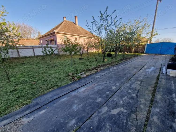 Vand Casa in Bojt - Ungaria - la 15 km de vama - 2