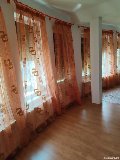 OFERTA*Inchiriere ap.3 cam in vila .Slobozia .M.Eminescu cu N.Balcescu - 2