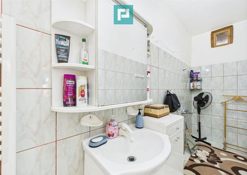 Casa cu 4 camere in Parneava - 5