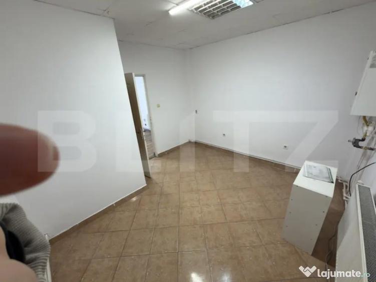 Spatiu comercial, 40 mp, zona Cetate - 4