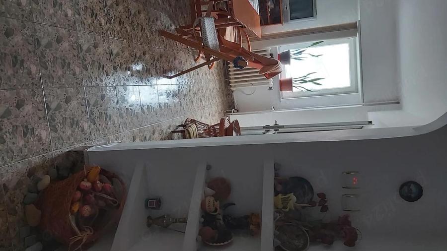 Vand apartament 2 camere strada Babadag - 4
