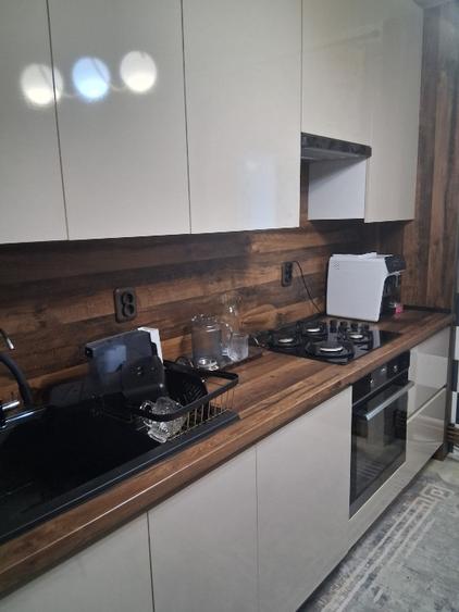 Vând apartament  - 13