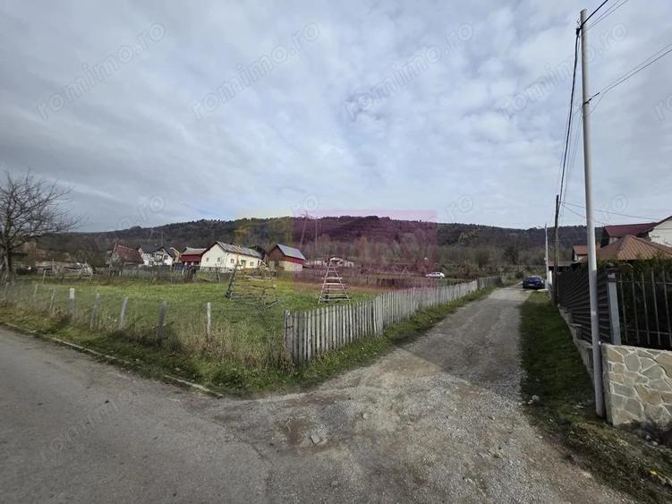 Vila de vacanta cu 4 camere de vanzare in Valea Doftanei - 8