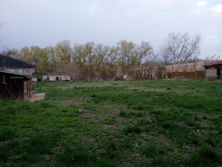 SUPER OCAZIE SE VINDE TEREN IN ZONA STARULESTI LANGA UN CARTIER DE VILE - 8