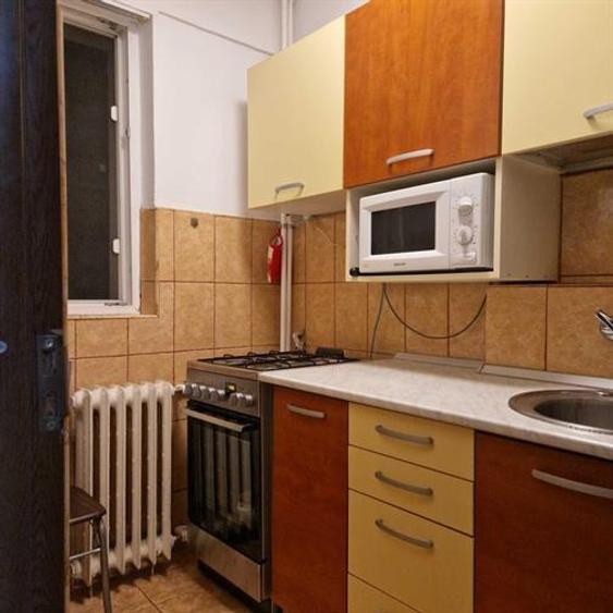 Obor Veranda Mall renovata gata de mutat - 3