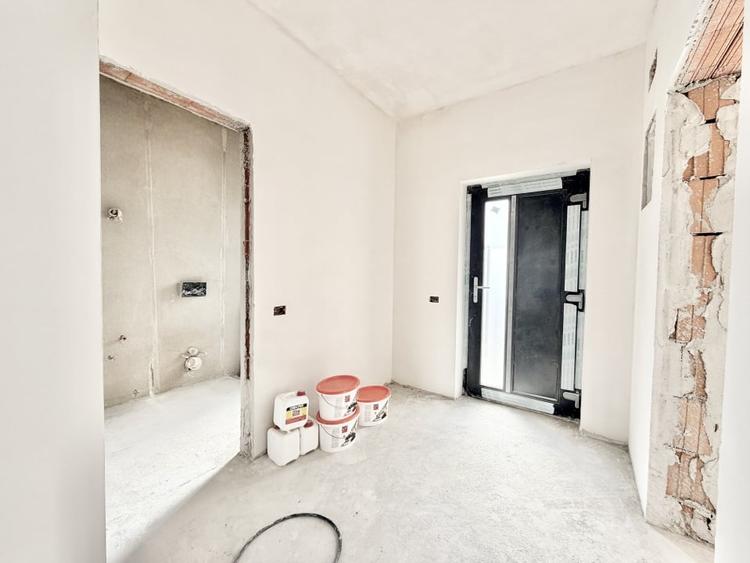 Duplex 5 camere - 365 mp teren - Asfalt - Pozitie ideala Mosnita - 17