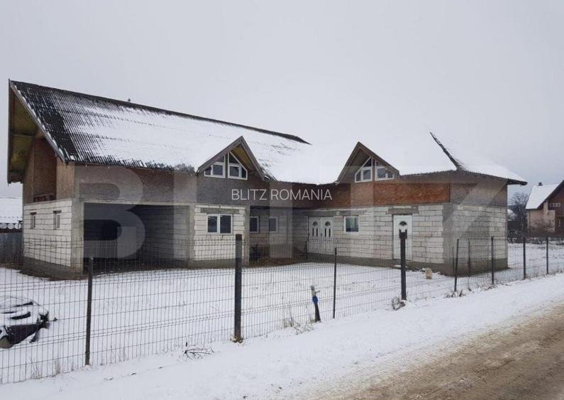 2 case, 4 camere, 220mp, Suseni