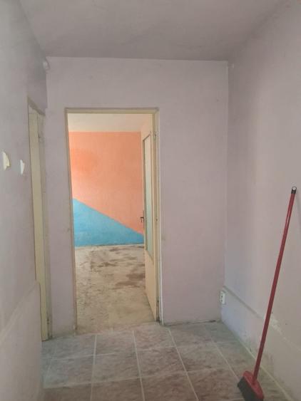 Vand Garsoniera confort 1 Slobozia la parter - 5