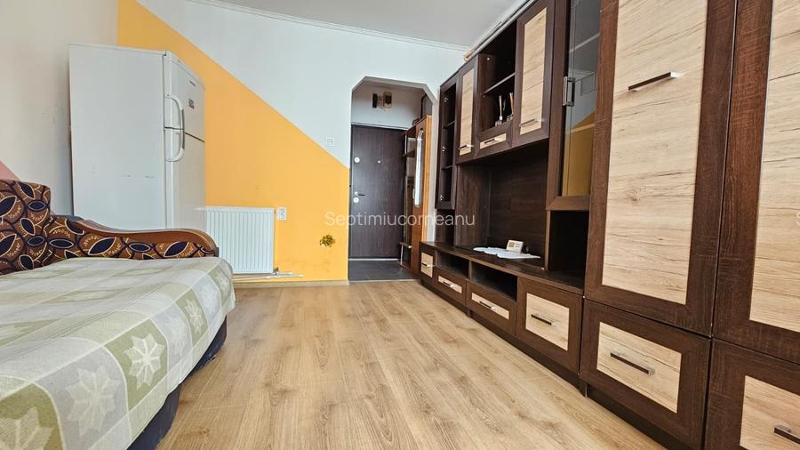 Garsoniera zona Judetean ,etajul 2,mobilata,57900 Euro