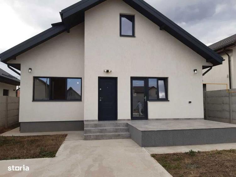 Pantelimon Ilfov,parter+pod pe placa de beton,3 camere,2 bai,300mp proprietate,comision 0% - 1