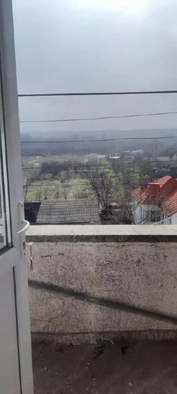 Apartament 3 camere, decomandat, et. 4, zona Jiul - 3