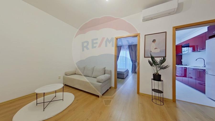 Apartament 3 camere, 2 balcoane, prima inchiriere, Agricultorilor 1 - 3