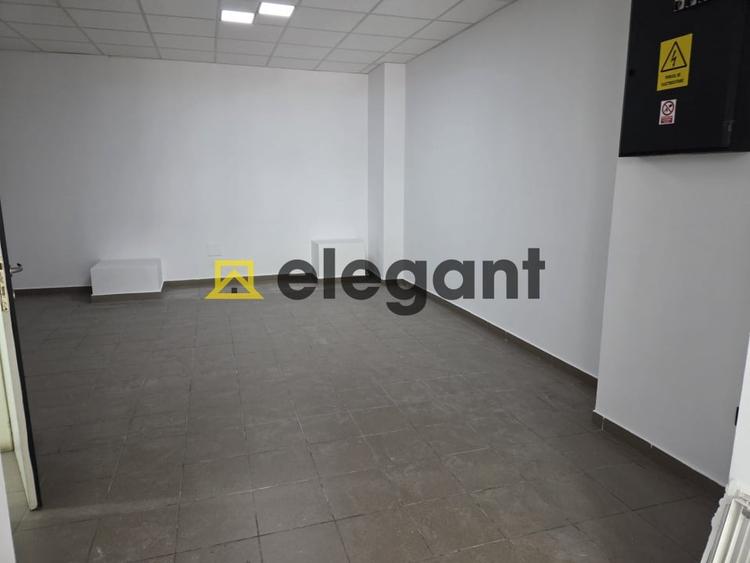 Spatiu comercial cu vad, open space, 82 mp, AC, Calea Bucuresti-Mc Donald's - 2