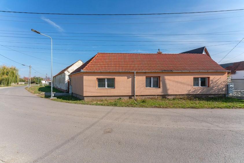 Casă individuală de renovare în Bod, Brașov - 18