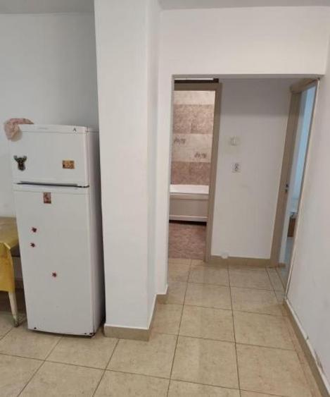 Apartament 2 camere decomandate zona KM 5 - 5