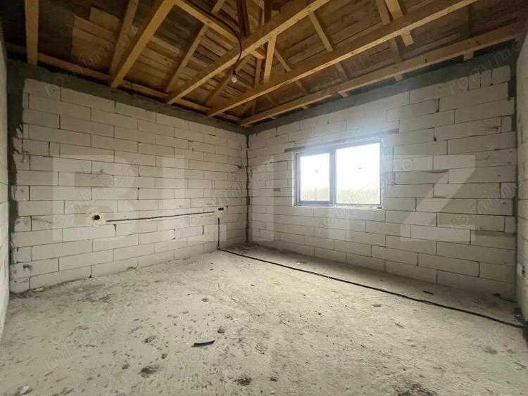 Casa plan parter 100 mpu, teren 450 mp, Malu Mare - 4