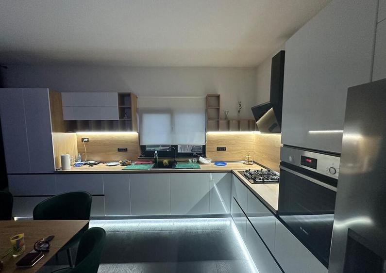 CASA PARTER+ETAJ ,VALU LUI TRAIAN, ZONA CENTRALA - 6