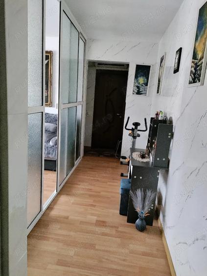 Vand apartament 2 camere decomandat - 4