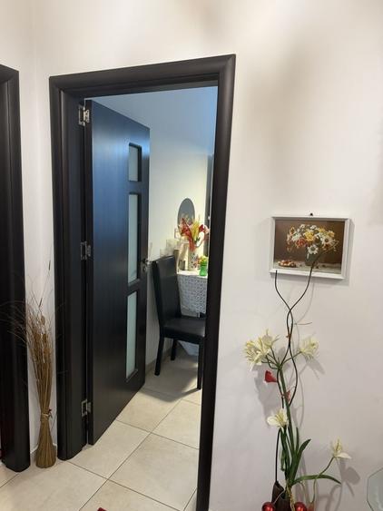 Apartament cu 2 camere decomandat în Chiajna — fotografia 1