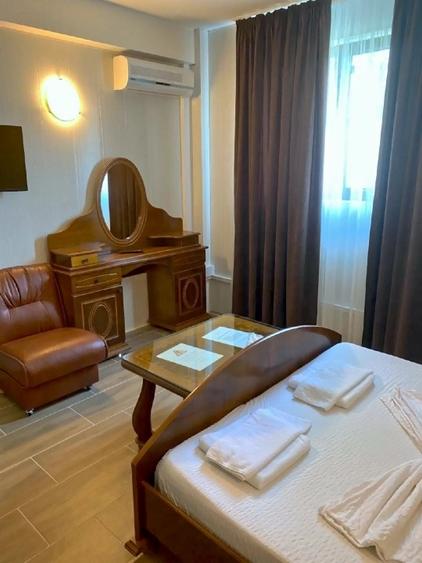 Hotel de inchiriat - 4