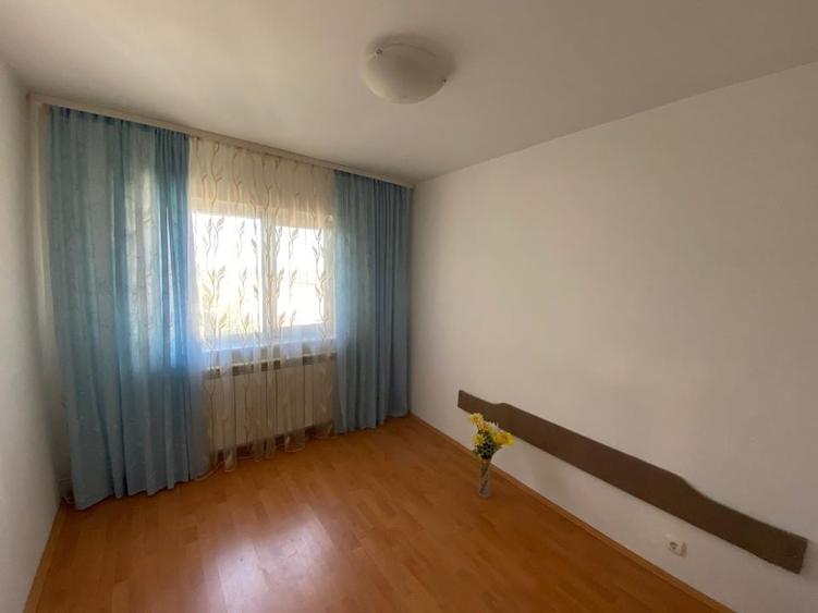 Apartament 3 camere cartier C5 Tulcea - 11