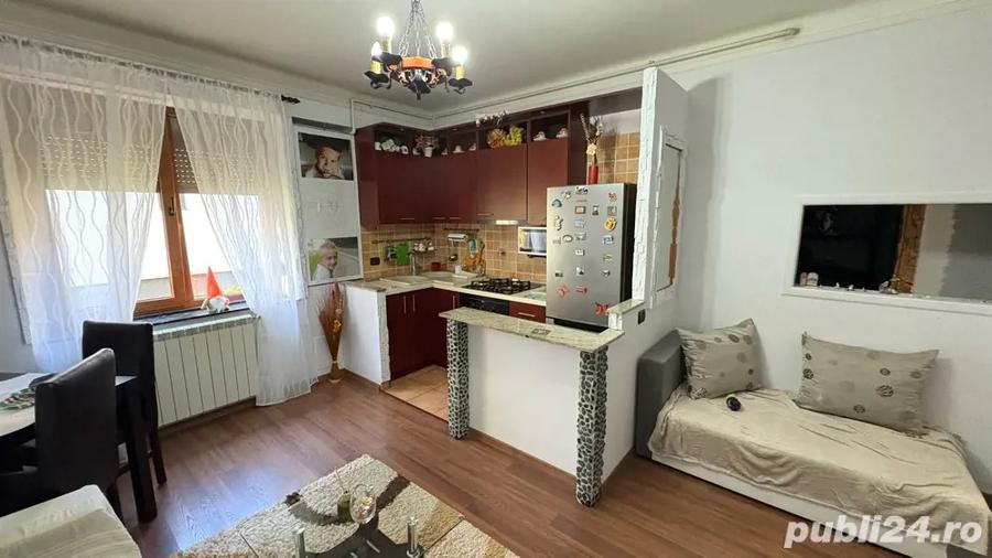 apartament 3 camere de vanzare - 10