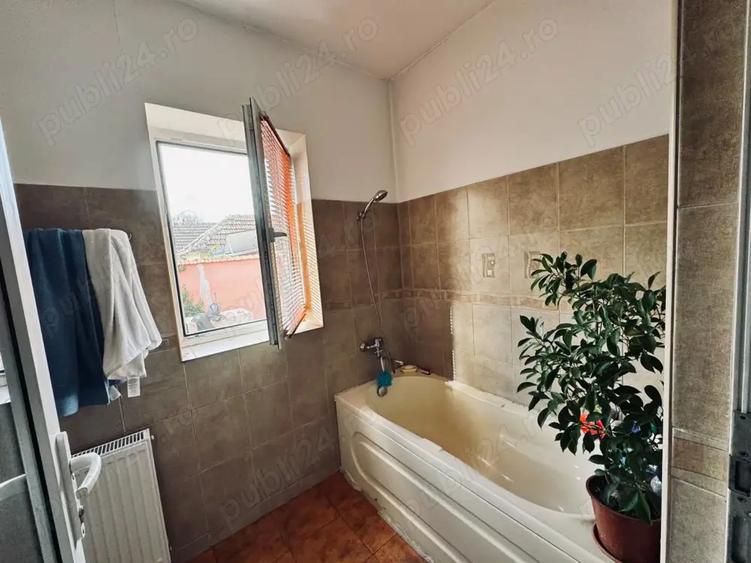 Proprietar vand casa - 8