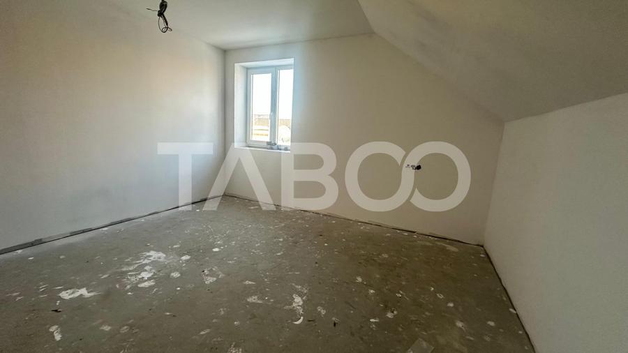 Casa de tip duplex 140 mpu 4 camere 2 bai zona Veterani in Sibiu - 10