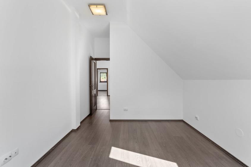 Casa cocheta intr-un cartier cu farmec istoric,  constructie 2015 - 22