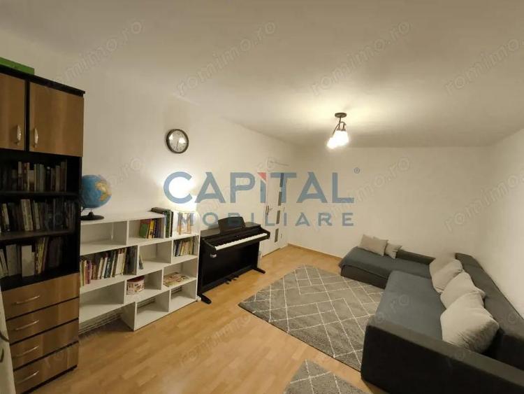 Vanzare apartament cu 3 camere cartierul Zorilor. Comision 0! - 1