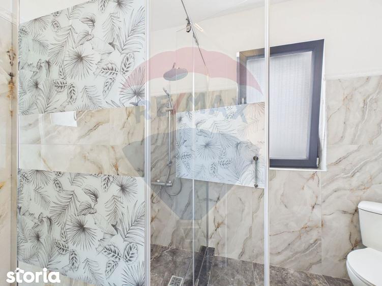 Casa / Vila cu 5 camere de vanzare - 13