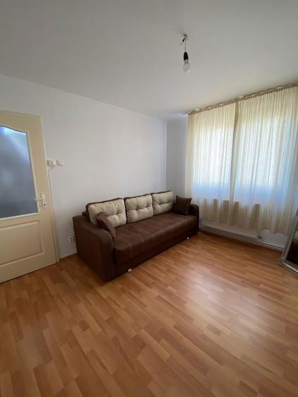 Apartament de vanzare - 7