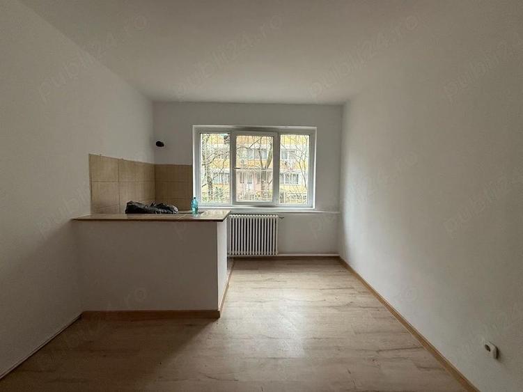 PROPRIETAR Garsoniera 22 mp Calea Buzia?ului 33.000 - 7