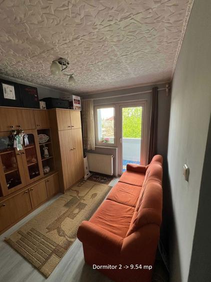 Vand apartament 3 camere zona garii, Salonta - 8