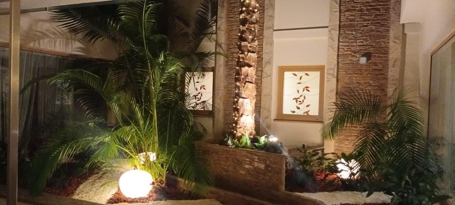 Apartament de  închiriat cu 3 camere, zona Km 5 - 7