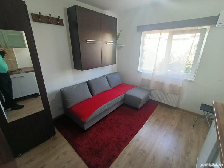 Proprietar, Aradului,1 Km de Iulius Mall,14 mp, Mobilata OK,Merita Vazuta,175 E - 4