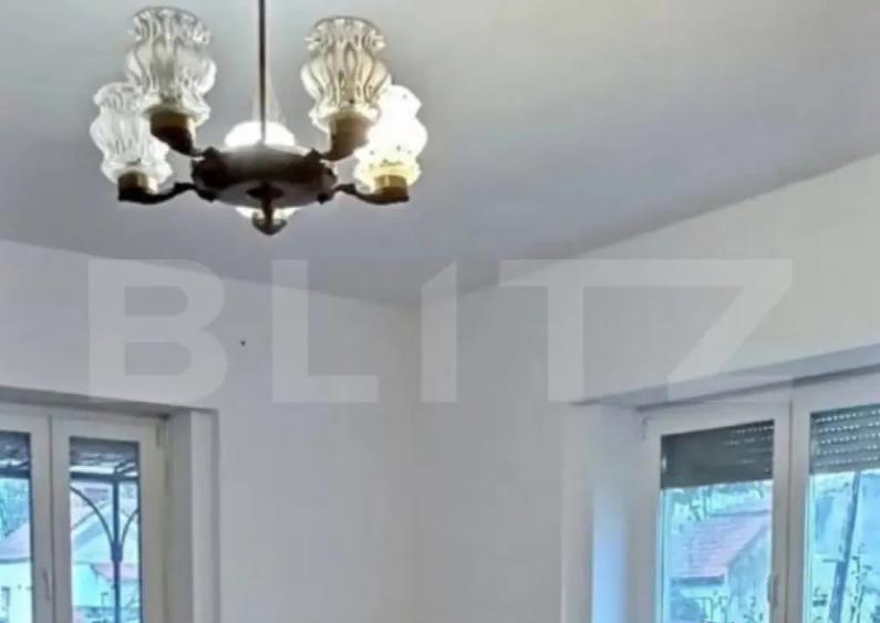 Casa de vanzare, cu 3 camere, 100 mp, zona Burdea - 4