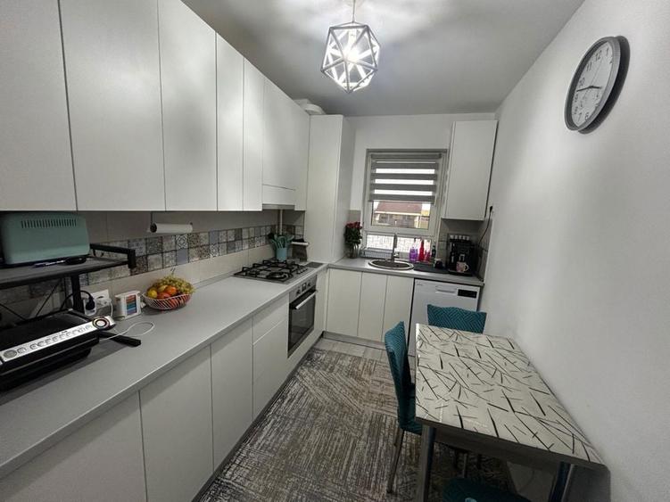 De vanzare ,apartament cu 2 camere /Avantgarden 3 ,faza 4 ! - 3